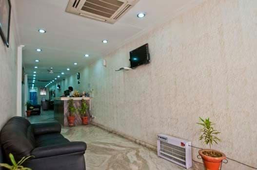 Didi Hotel Lucknow Exteriör bild